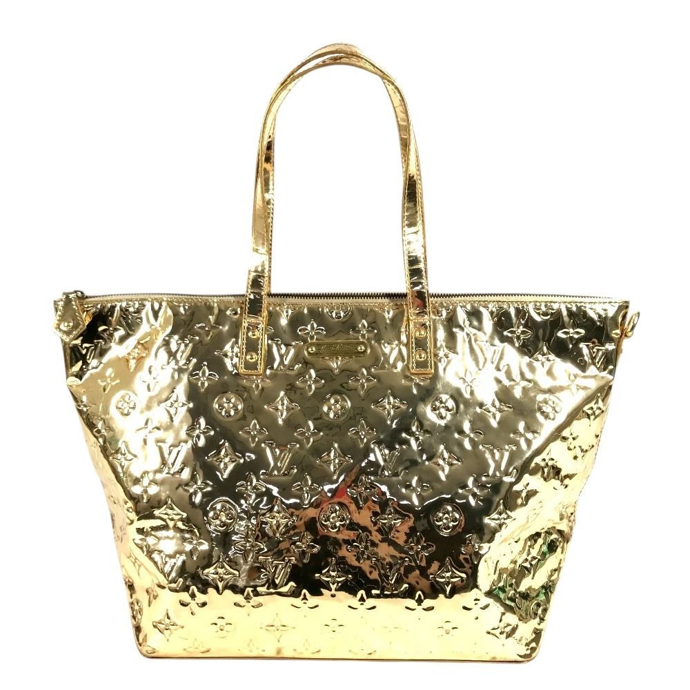 Louis Vuitton Shoulder Bag Bellevue GM Leather Gold