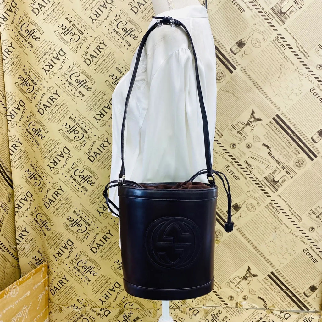 Gucci Bucket Shape Shoulder Bag Interlocking G Logo Vintage Patent Brown — view 4