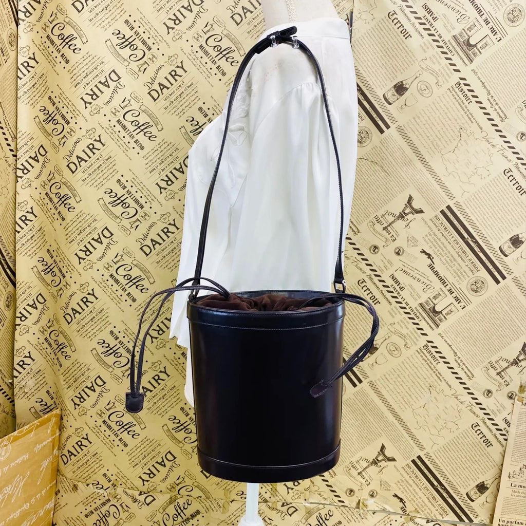 Gucci Bucket Shape Shoulder Bag Interlocking G Logo Vintage Patent Brown — view 5