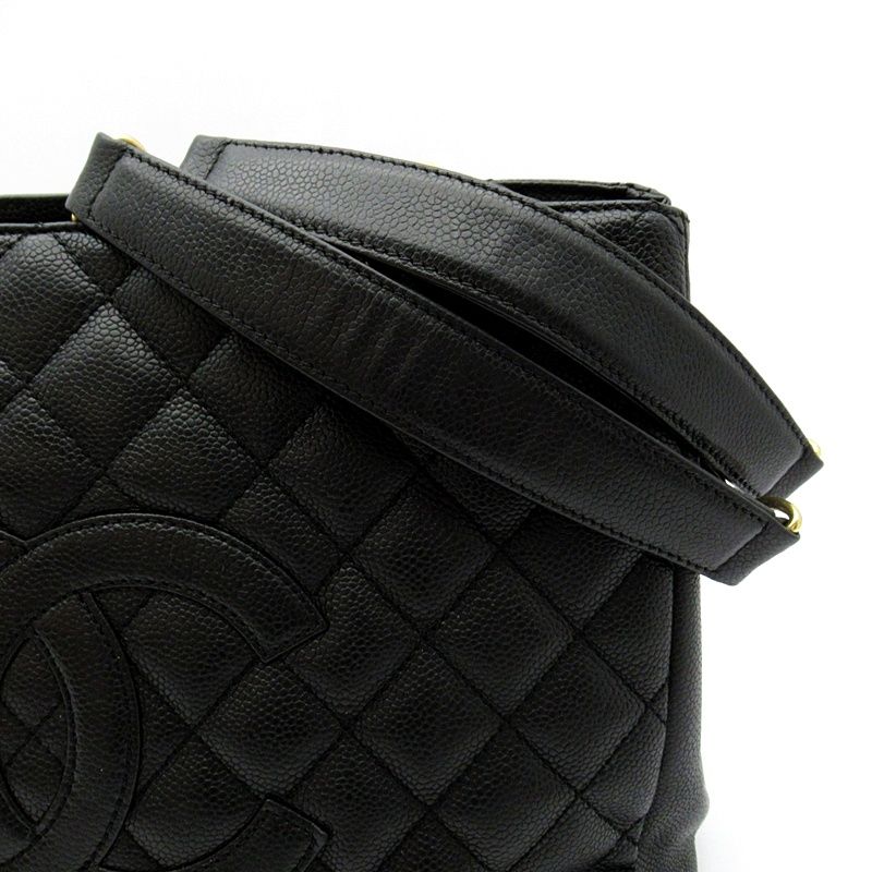 Chanel Grand Shopping Tote Bag GST Caviar Leather Black — view 2