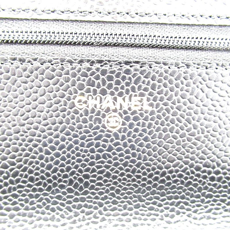 Chanel Quilted Chain Wallet Caviar Leather Shoulder Bag Black — view 8