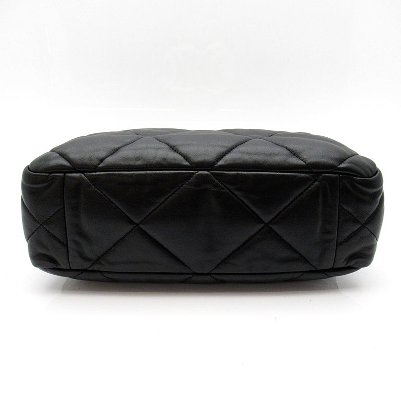 Chanel 19 Dixneuf Chain Tote Lambskin Shoulder Bag Black — view 6