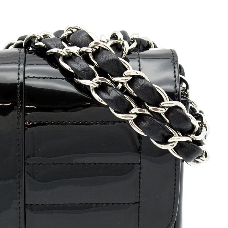 Chanel Chain Shoulder Bag Patent Leather Black — view 2