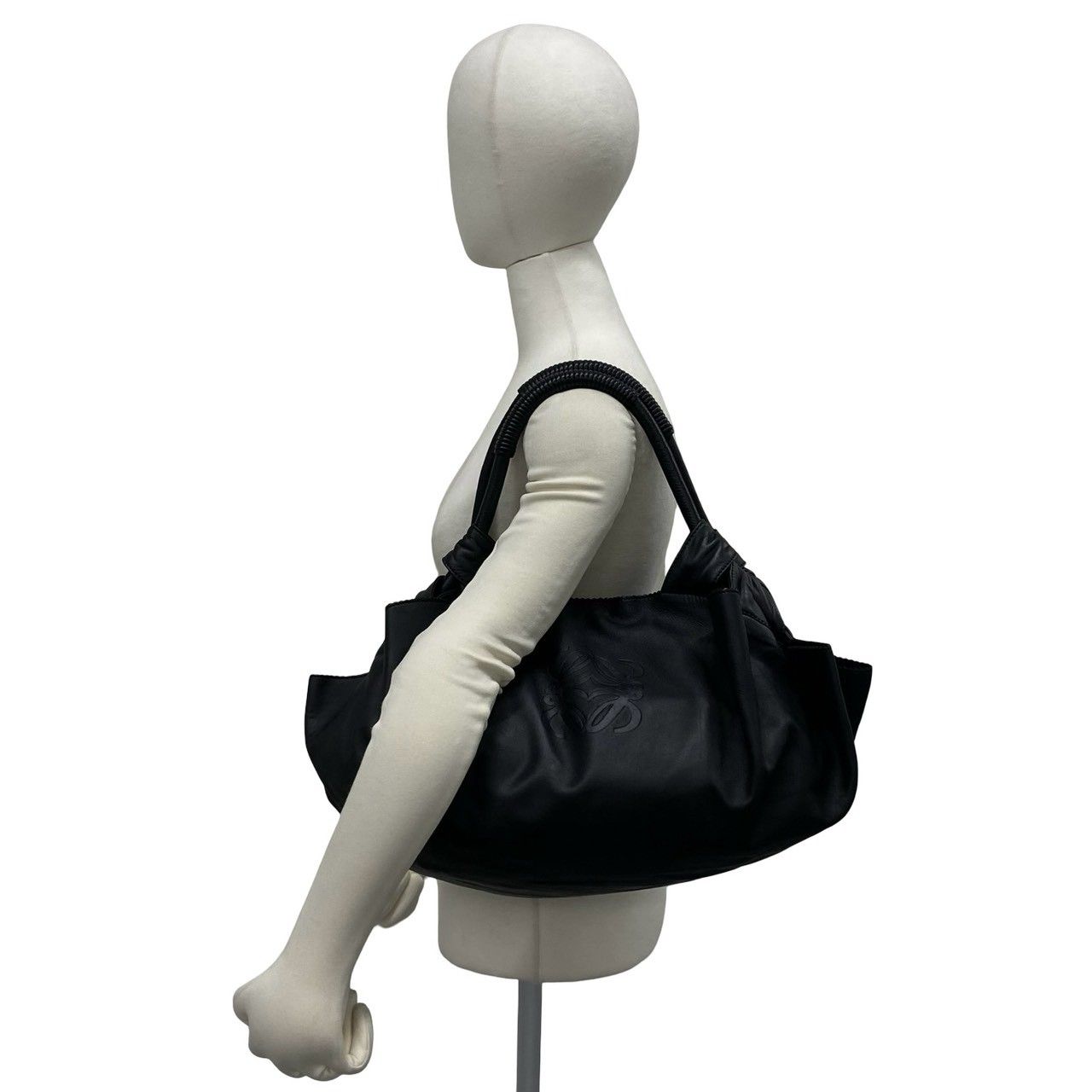 Loewe Vintage Nappa Aire Anagram Leather Tote Shoulder Bag Black — view 2