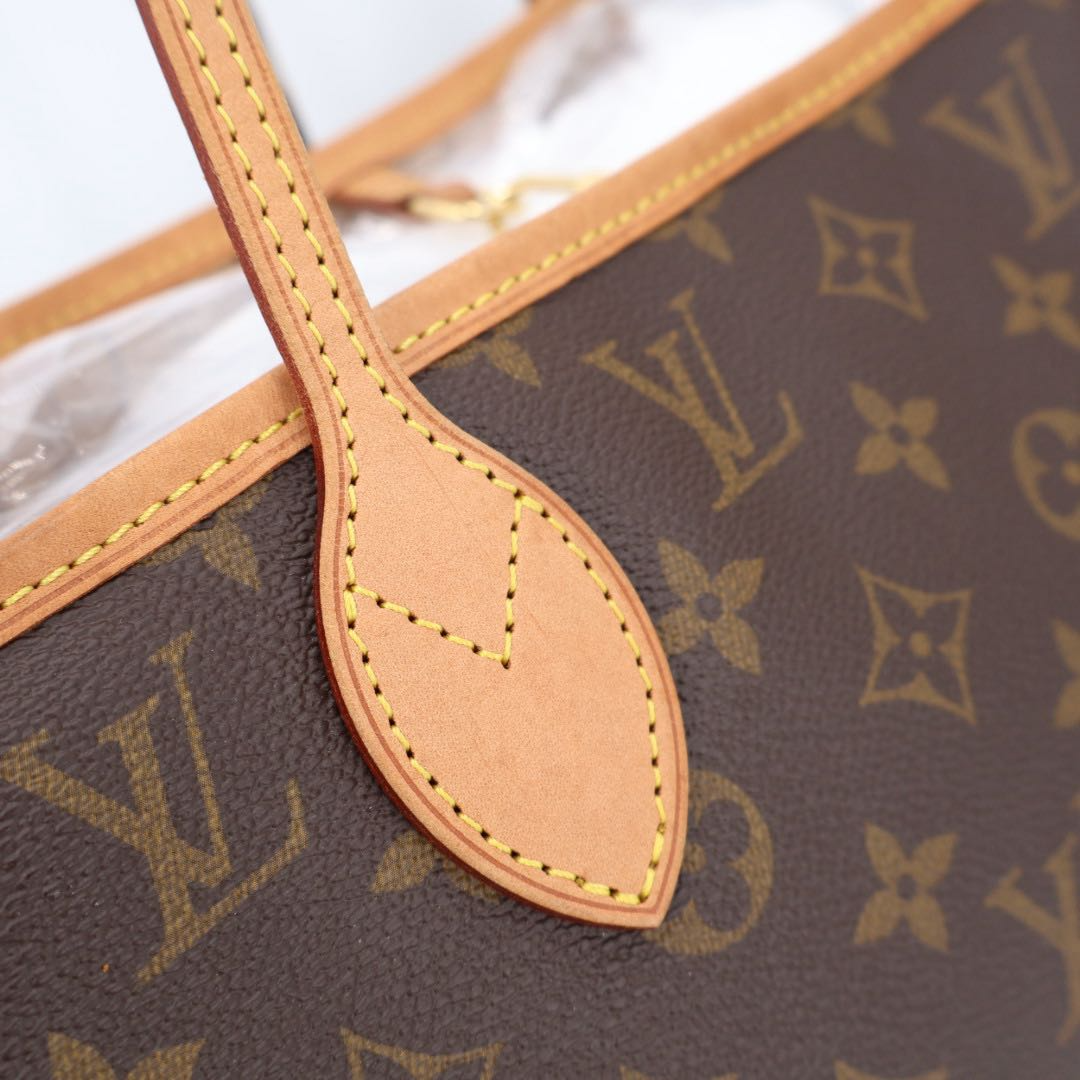 Louis Vuitton Monogram Neverfull MM Tote Shoulder Bag — view 4