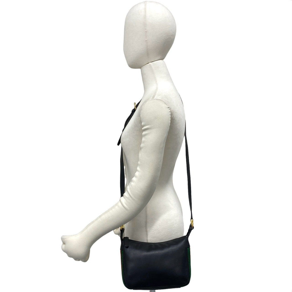 Gucci Vintage Sherry Line Leather Shoulder Bag Pochette Crossbody Black — view 2