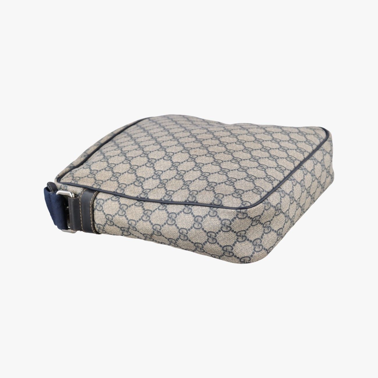 Gucci GG Supreme Messenger Beige Navy Leather — view 7