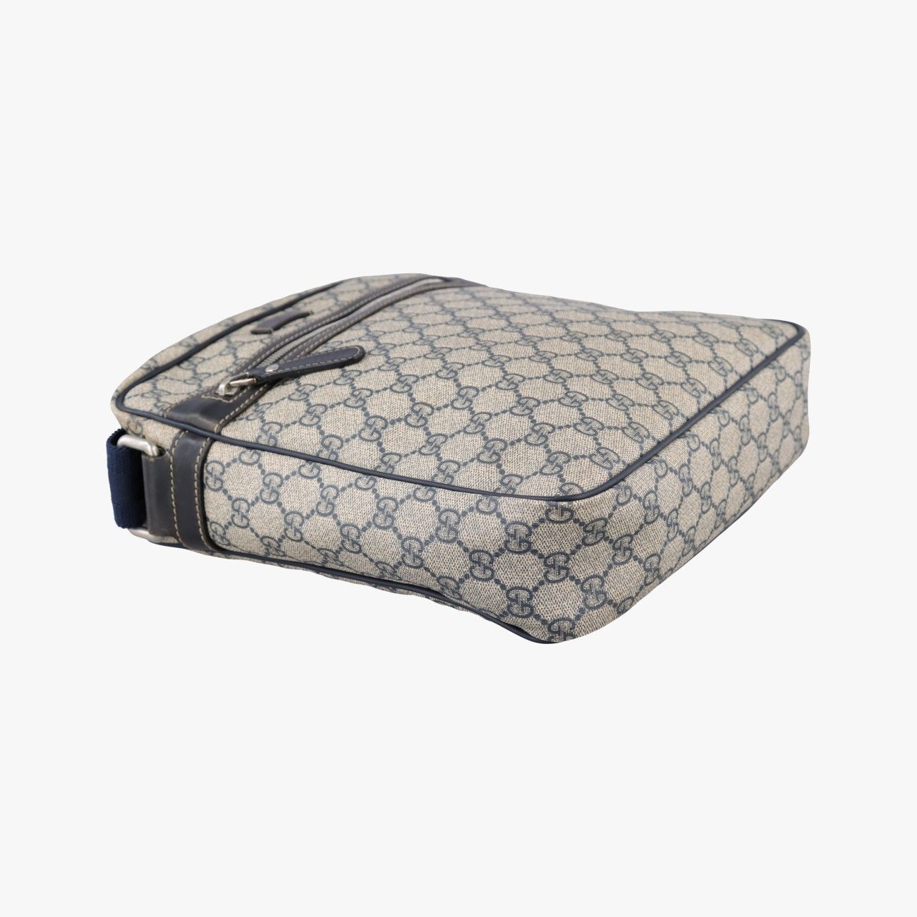 Gucci GG Supreme Messenger Beige Navy Leather — view 5