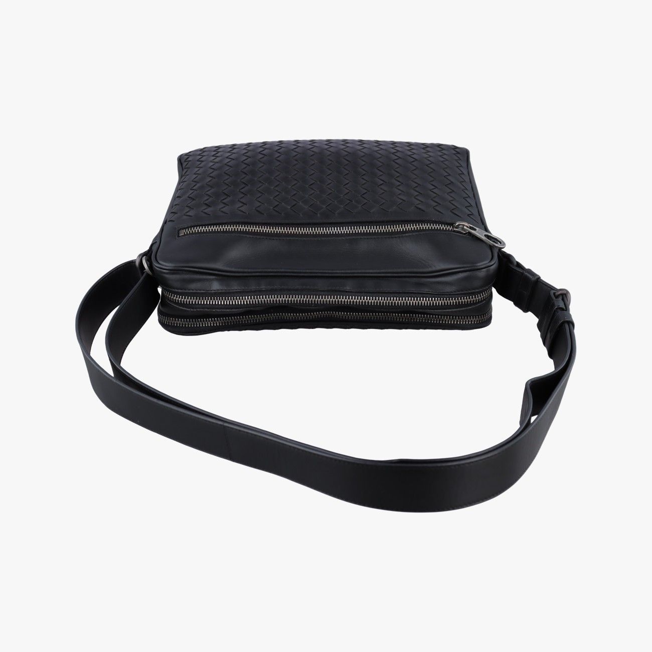 Bottega Veneta Intrecciato Black Lambskin — view 8