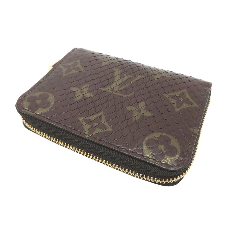 Louis Vuitton Coin Purse — view 4