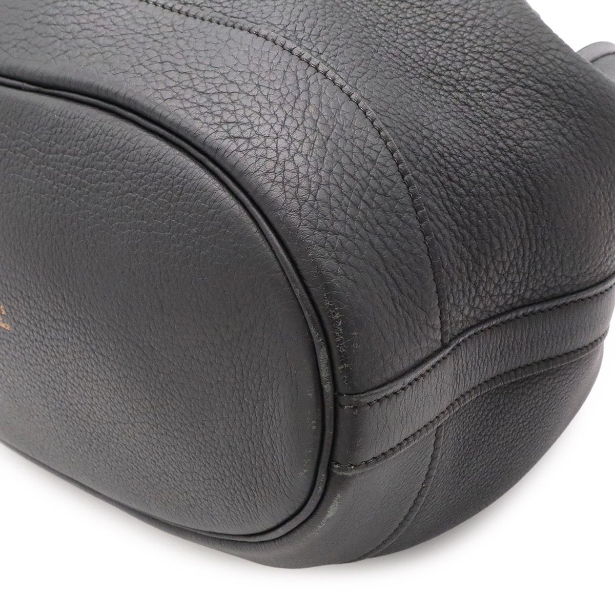 Hermes Market GM Shoulder Bag Drawstring Taurillon Clemence Leather Black Gold — view 3