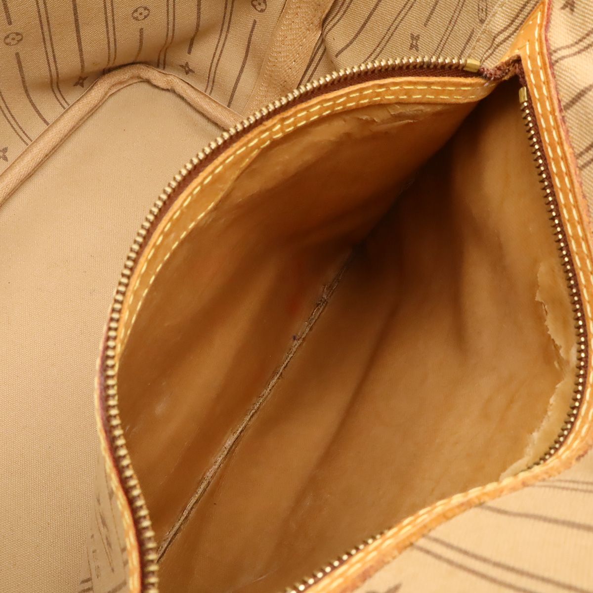 Louis Vuitton Monogram Neverfull MM Tote Shoulder Bag — view 7