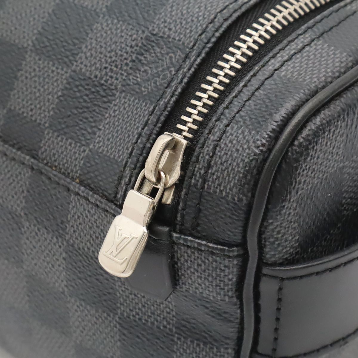 Louis Vuitton Damier Graphite Toilette Pouch Travel Clutch Handbag — view 6