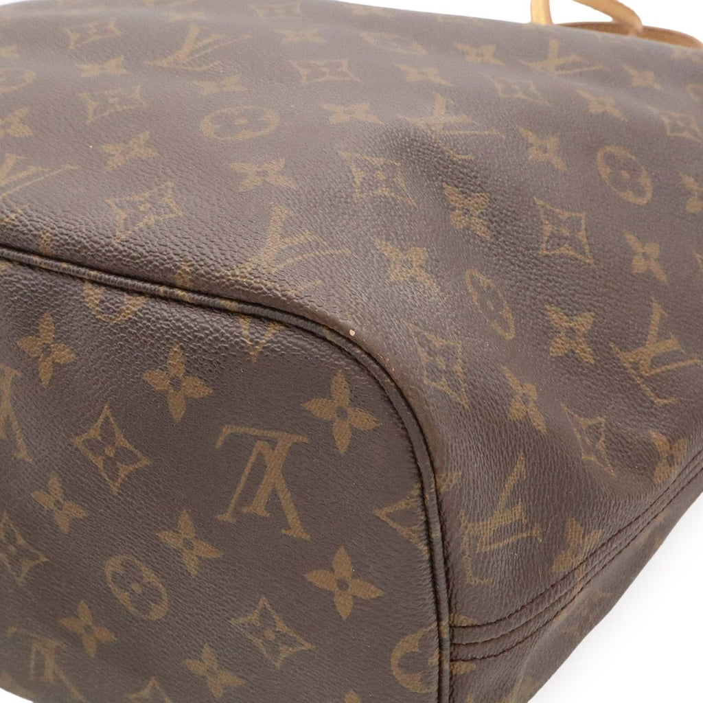 Louis Vuitton Monogram Neverfull MM Tote Shoulder Bag — view 3