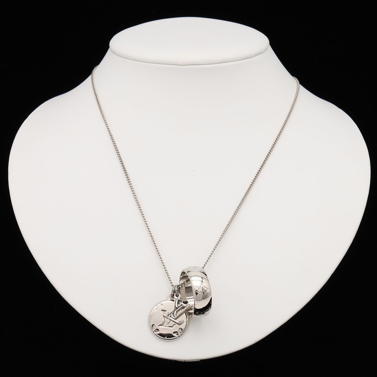 Louis Vuitton Ring Necklace Monogram Pendant Logo Charm Metal Silver — view 7