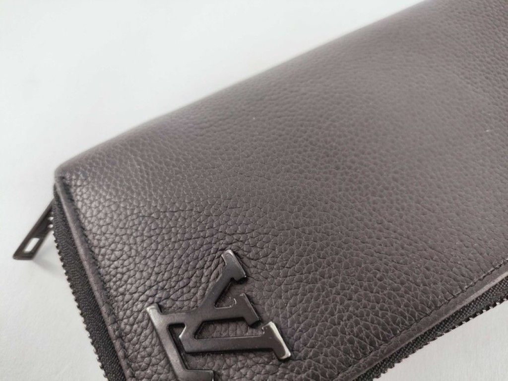 Louis Vuitton Wallet Aerogram Zippy Vertical Black Leather Zip Around Silver — view 5