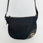 Gucci Interlocking G GG Canvas Shoulder Bag Black Gold Vintage — view 3