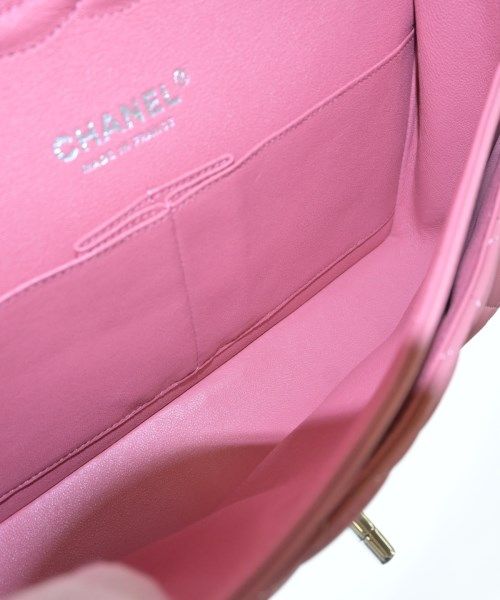 Chanel Shoulder Bag Pink — view 3