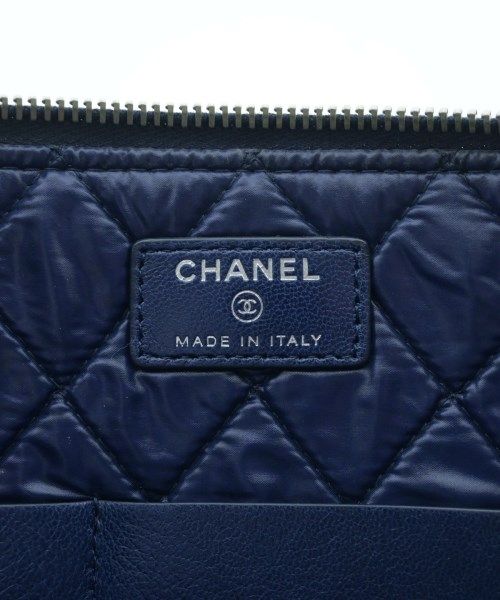Chanel Clutch Navy — view 4