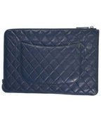 Chanel Clutch Navy — view 2