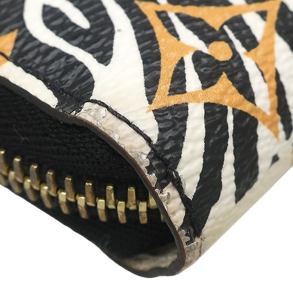 Louis Vuitton Wallet Zippy Monogram Canvas Giant Yvoire Gold Zebra — view 8