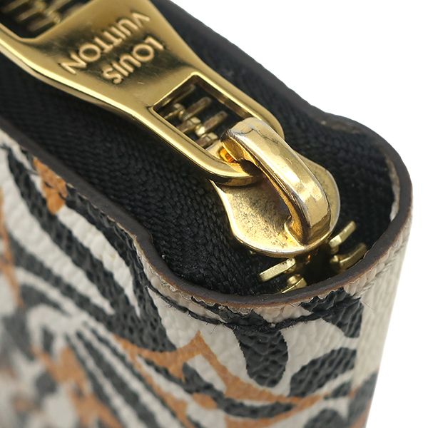 Louis Vuitton Wallet Zippy Monogram Canvas Giant Yvoire Gold Zebra — view 7