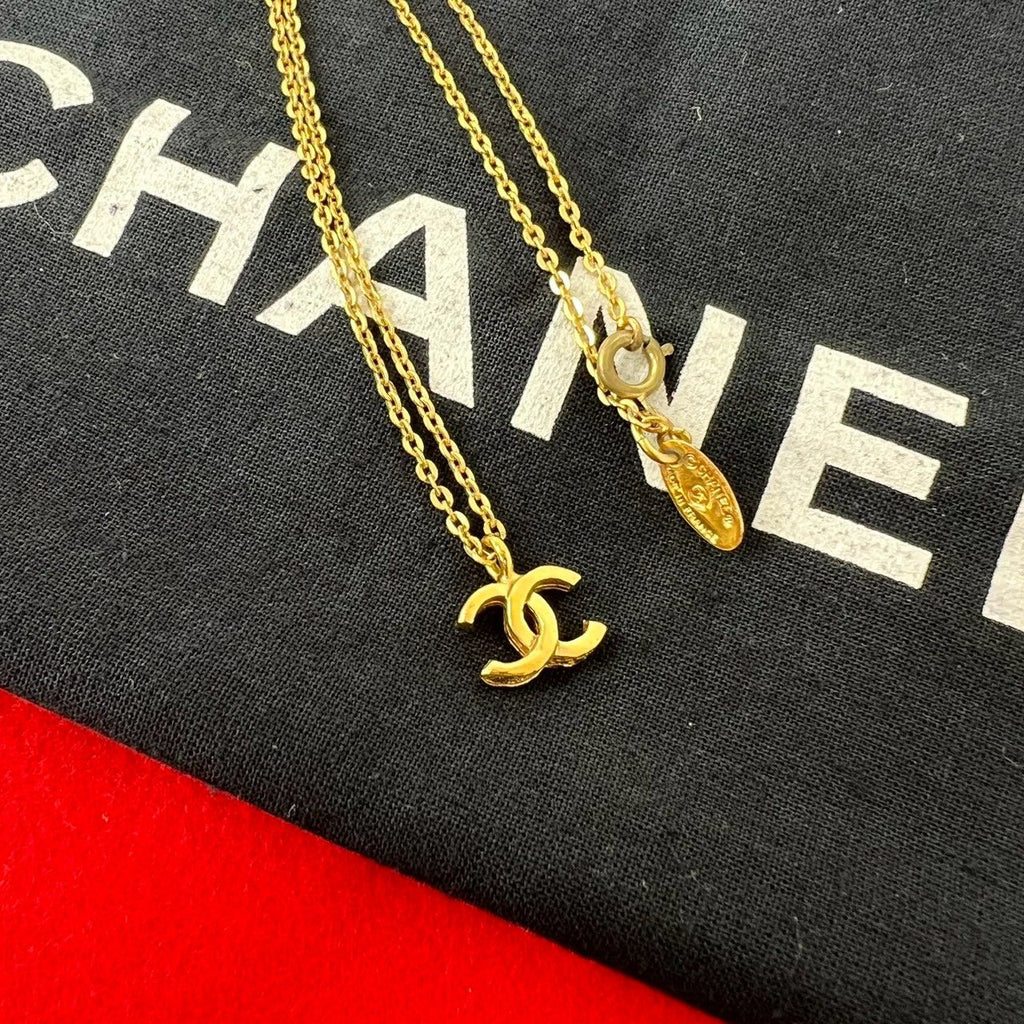 Chanel Comment Available Vintage CC Logo Motif Pendant Gold