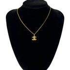 Chanel Comment Available Vintage CC Logo Motif Pendant Gold — view 2