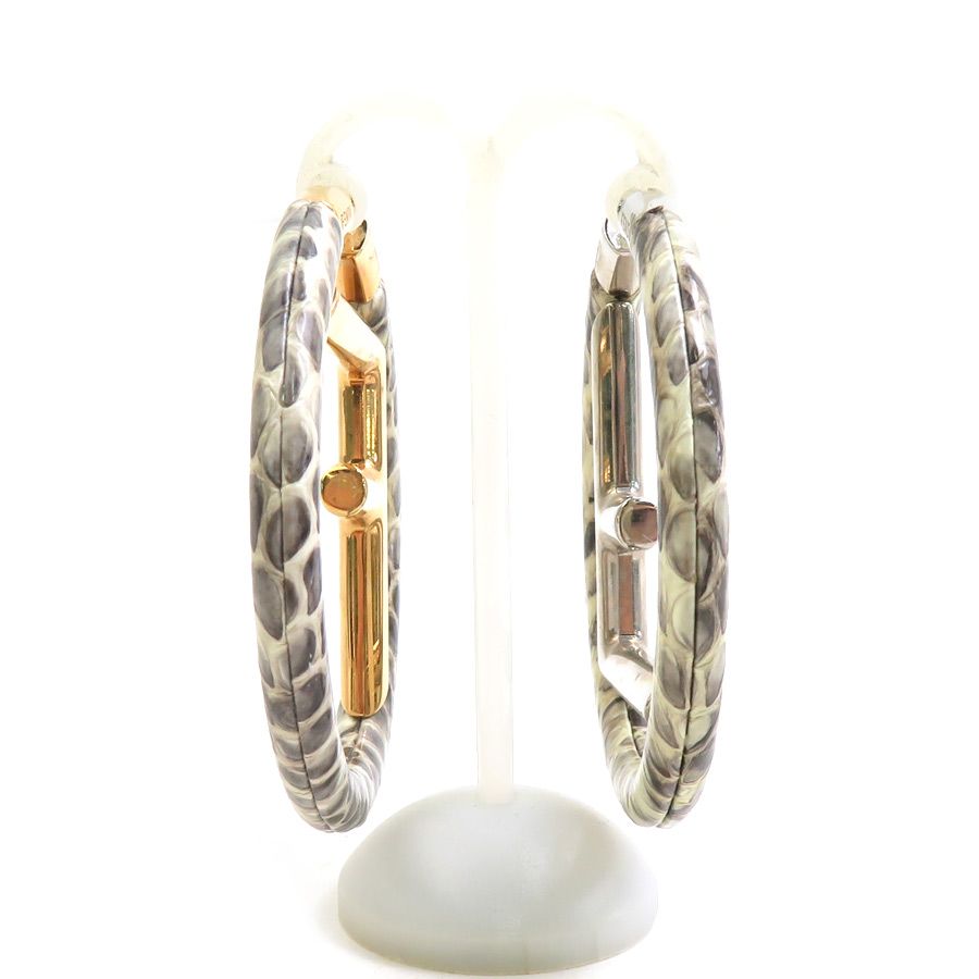 Fendi Earrings Gold — view 3