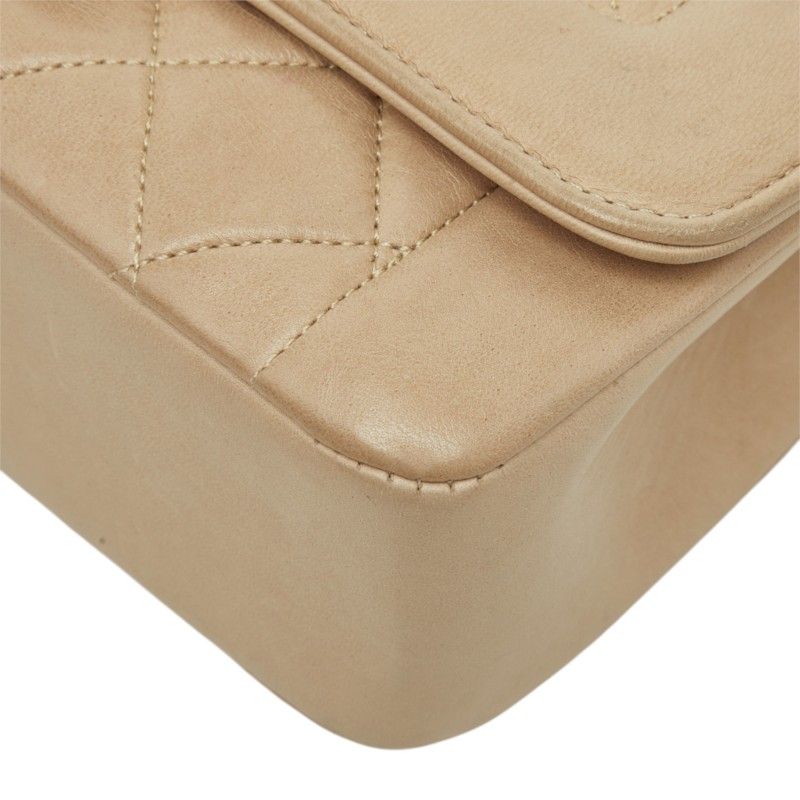 Chanel Diana CC Logo Chain Shoulder Bag Crossbody Beige Gold Lambskin — view 4