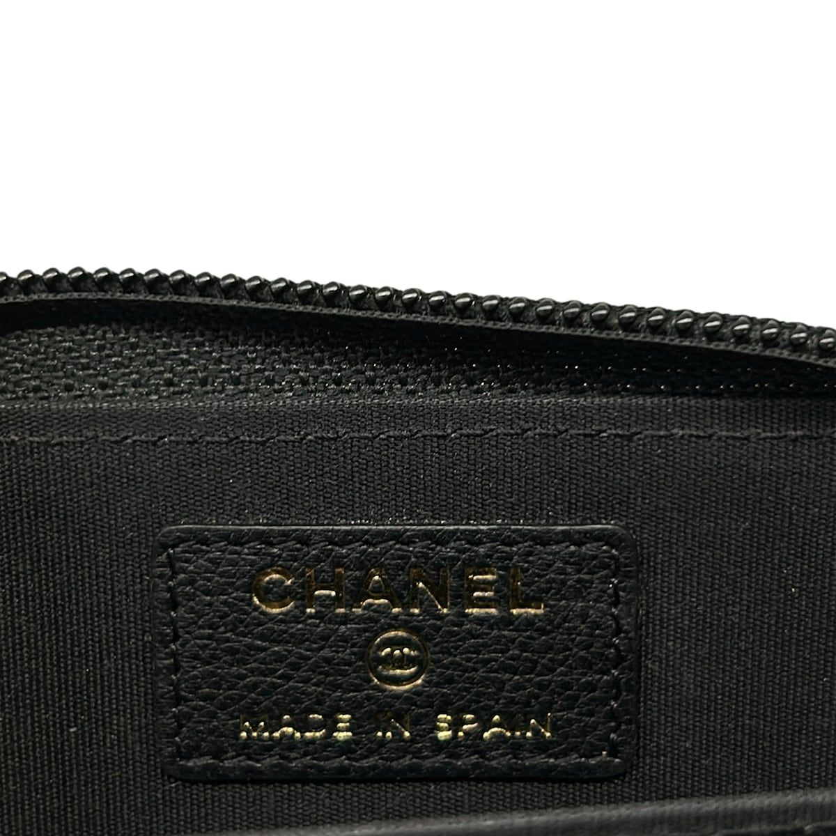 Chanel Coin Purse Black Gold CC Logo Zip Around Leather — view 4