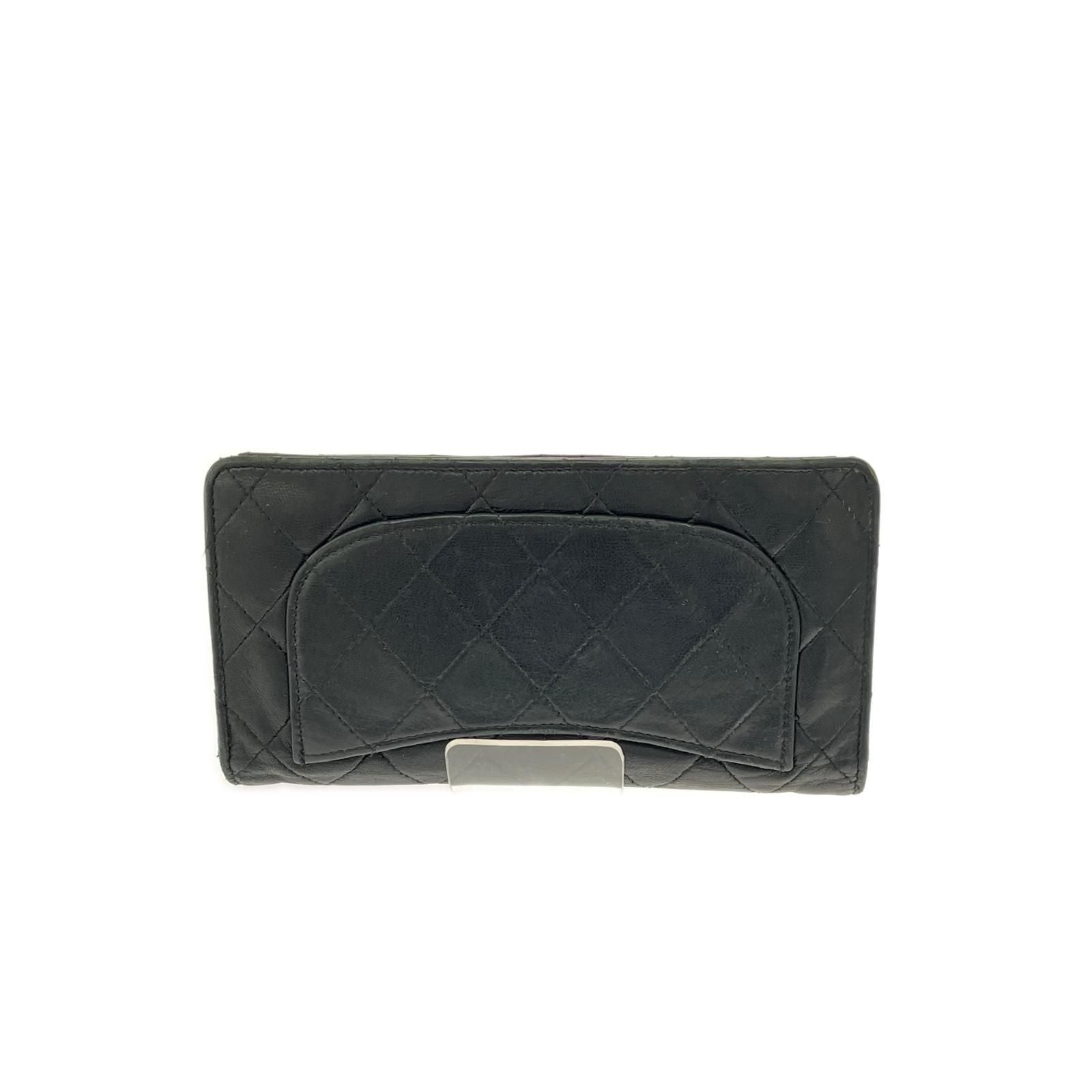 Chanel Bifold Wallet Quilted Lambskin Black — view 2