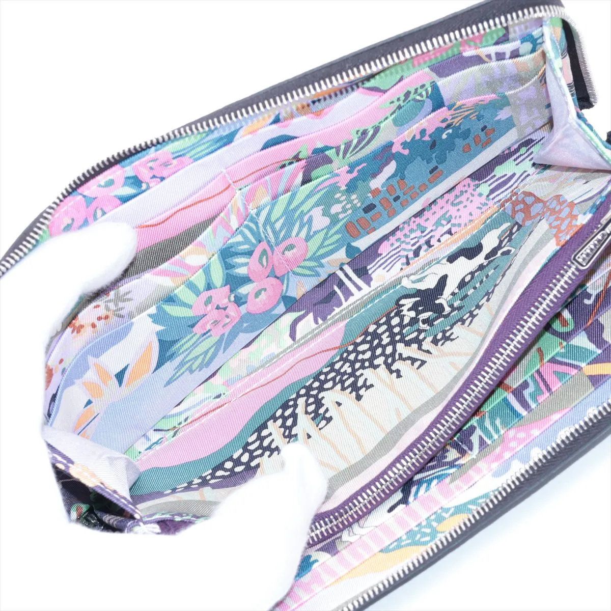 Hermes Azap Long Silk'in Veau Epsom Wallet — view 4