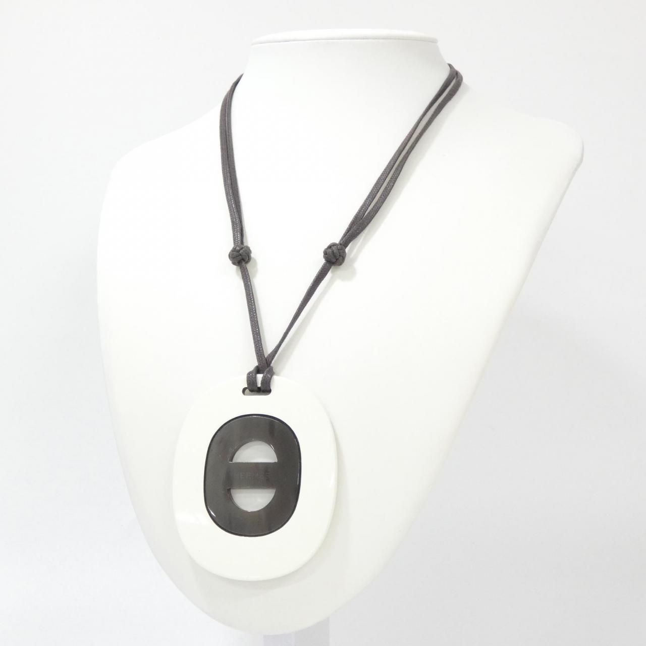 Hermes Fidelio Village PM Necklace — view 6