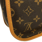 Louis Vuitton Vintage Monogram Messenger Shoulder Bag — view 4