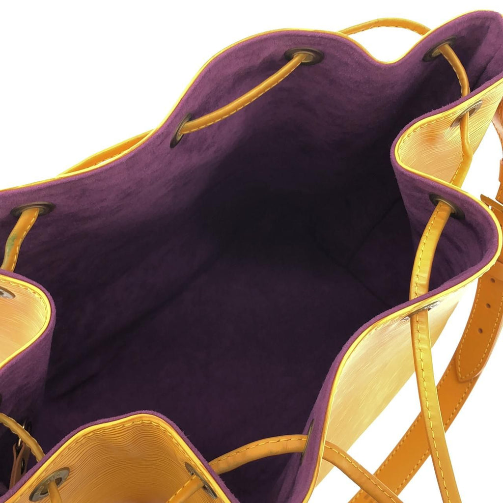 Louis Vuitton Vintage Epi Noe Shoulder Bag — view 8