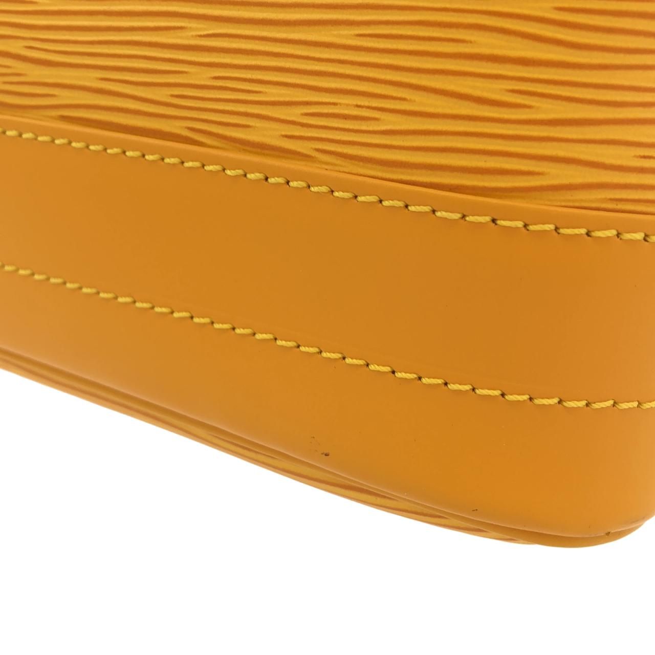 Louis Vuitton Vintage Epi Noe Shoulder Bag — view 4