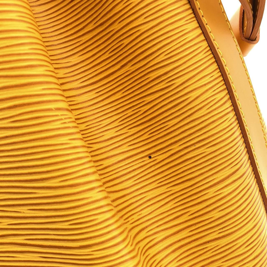 Louis Vuitton Vintage Epi Noe Shoulder Bag — view 5