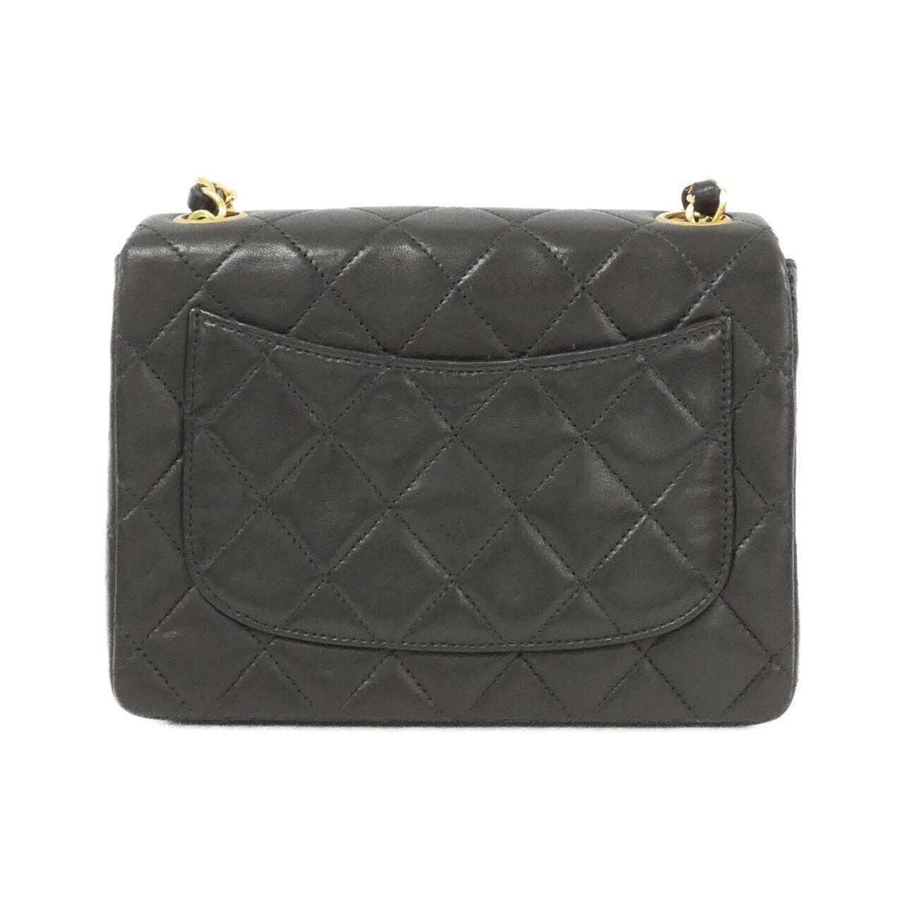 Chanel Vintage Shoulder Bag — view 2