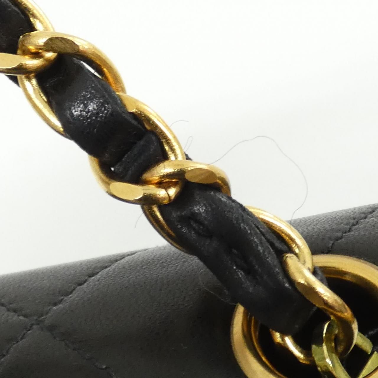 Chanel Vintage Shoulder Bag — view 8