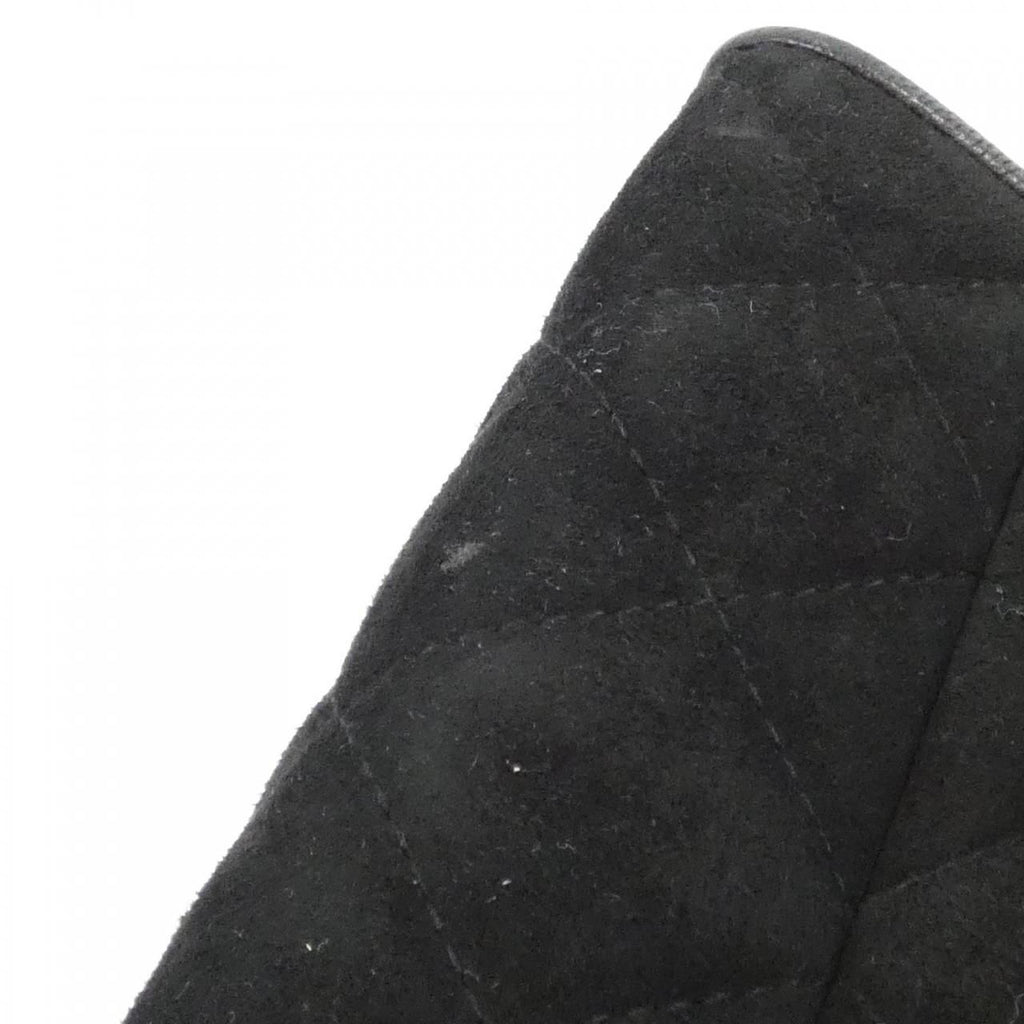 Chanel Vintage Shoulder Bag — view 3