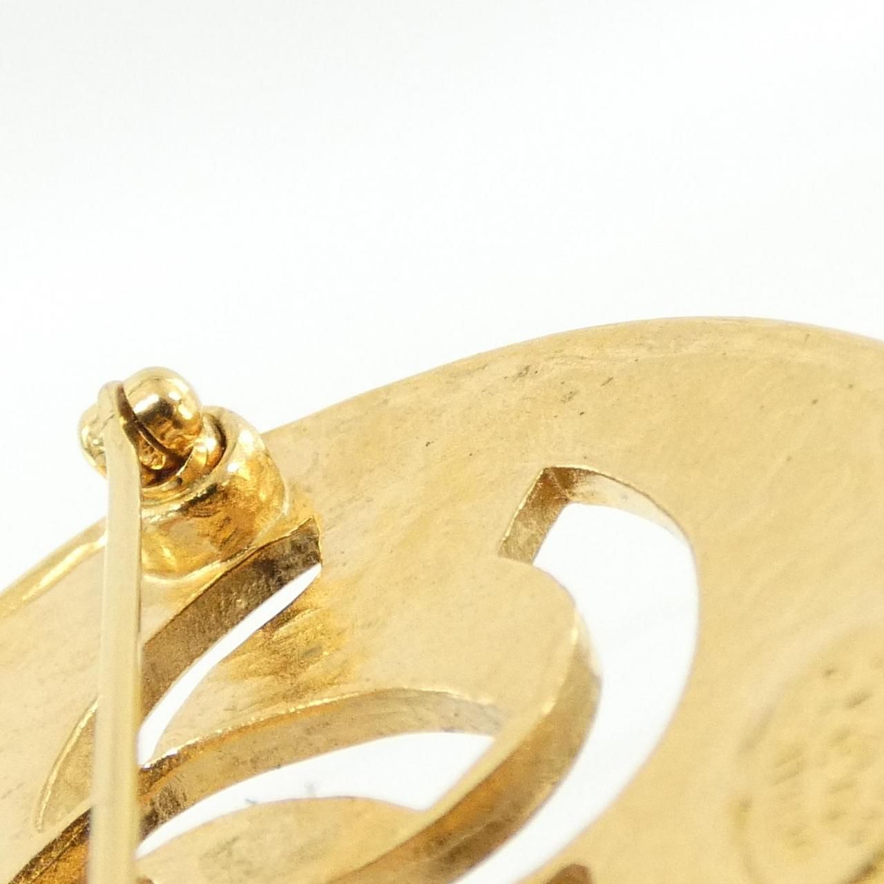 Chanel Vintage Brooch Gold — view 4