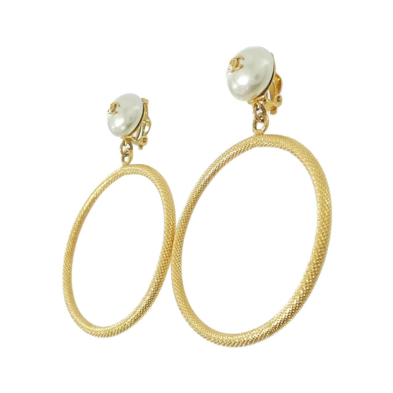 Chanel Vintage Earrings Gold — view 2
