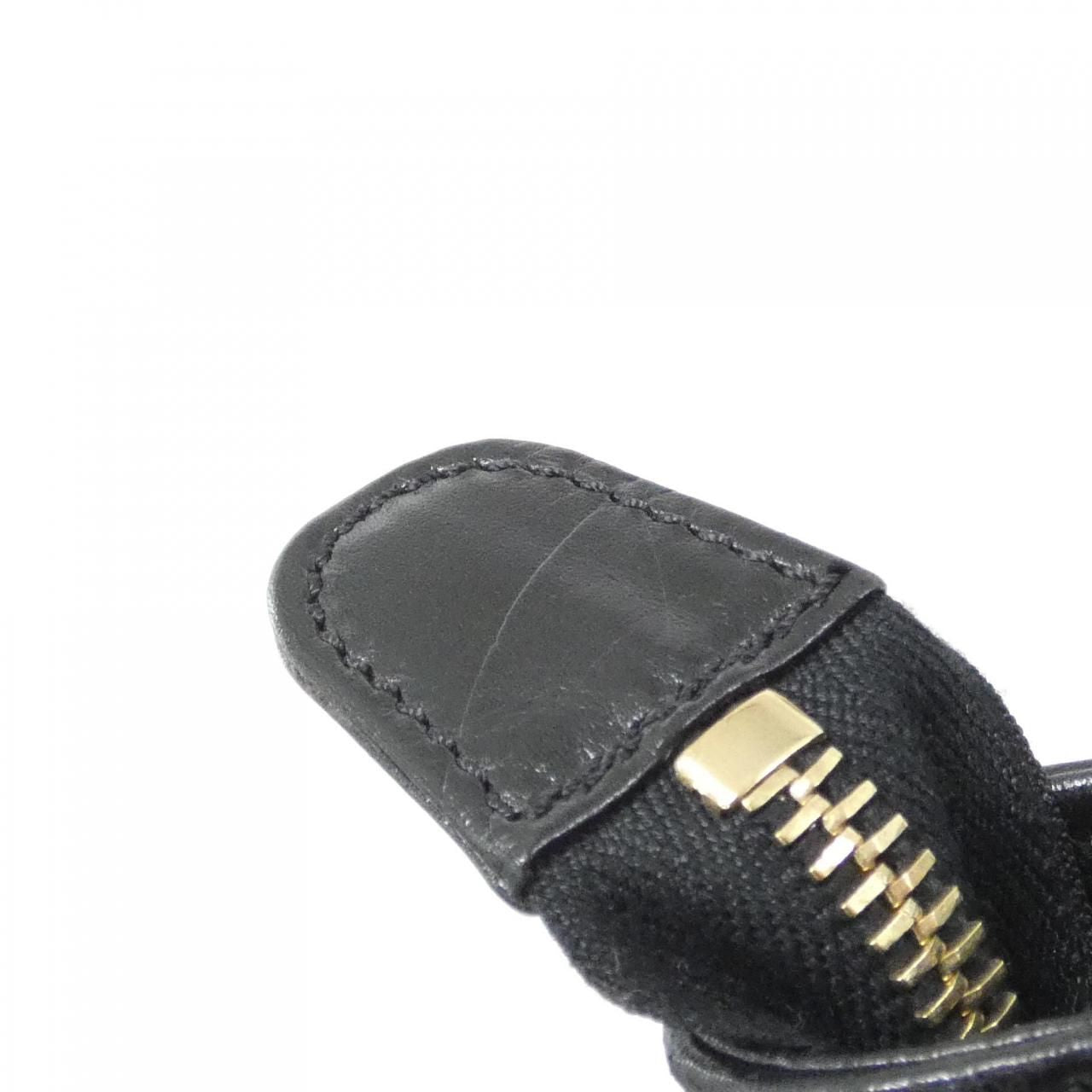 Chanel Vintage Bag Handbag Black — view 6