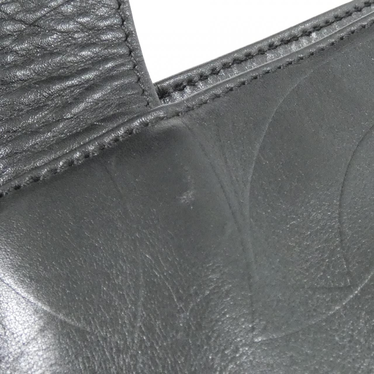 Chanel Vintage Bag Handbag Black — view 4