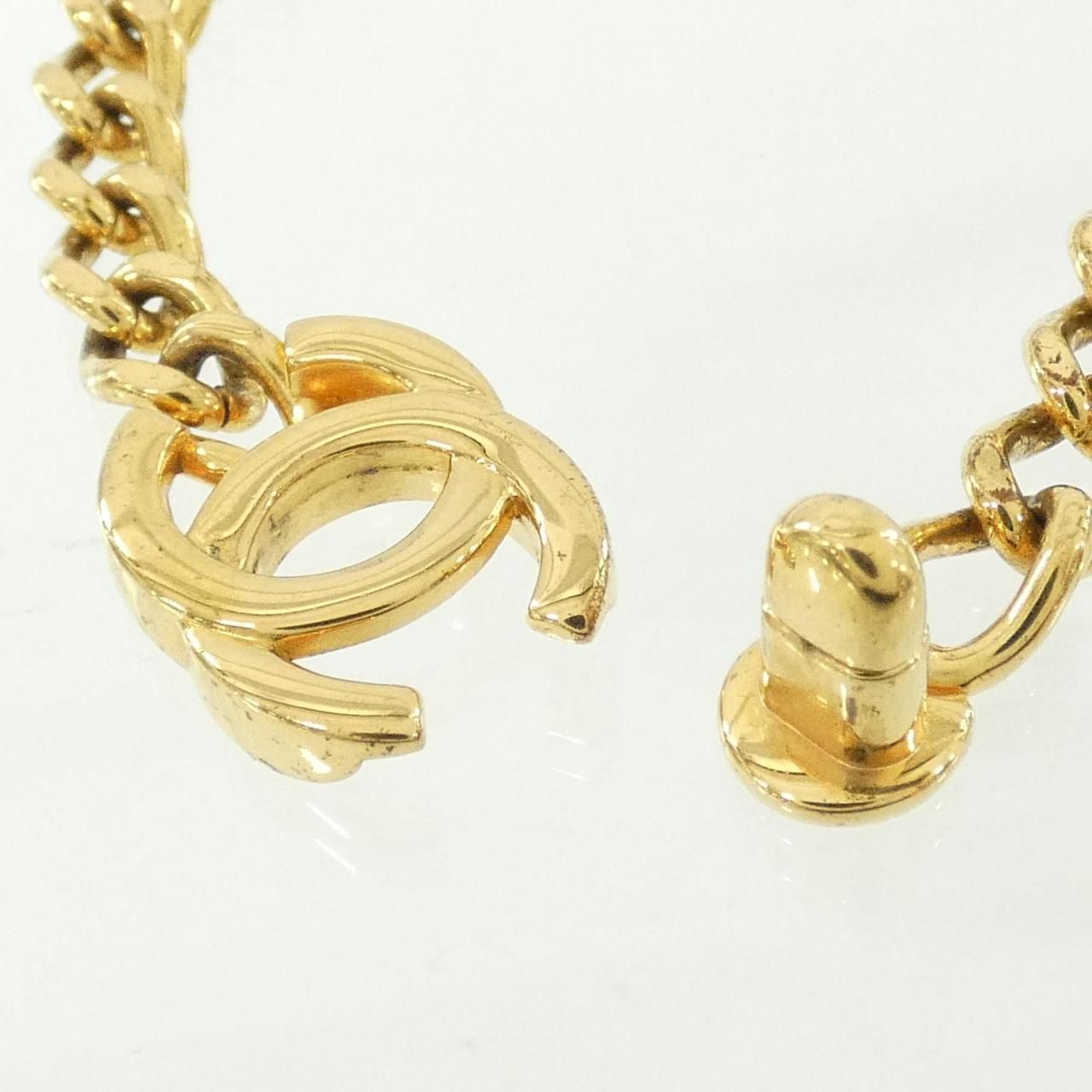 Chanel Vintage Bracelet Gold — view 7