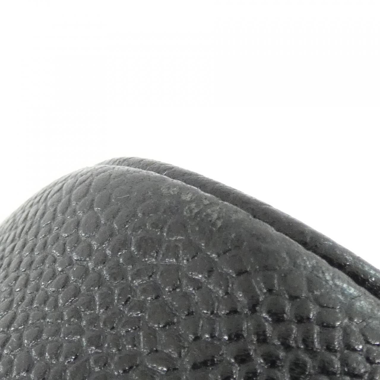 Chanel Vintage Bag Handbag Black — view 4