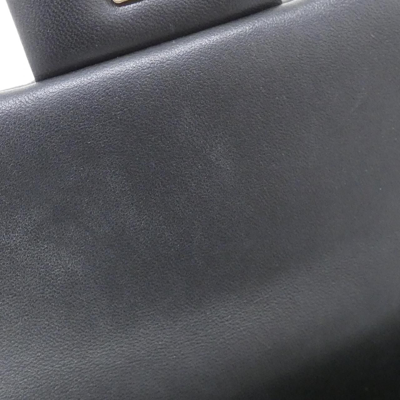 Chanel Shoulder Bag Black — view 8