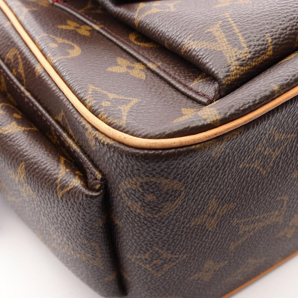 Louis Vuitton Handbag Excentri Cite Monogram Leather — view 8