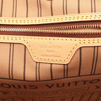 Louis Vuitton Tote Bag Neverfull MM Monogram Leather — view 4